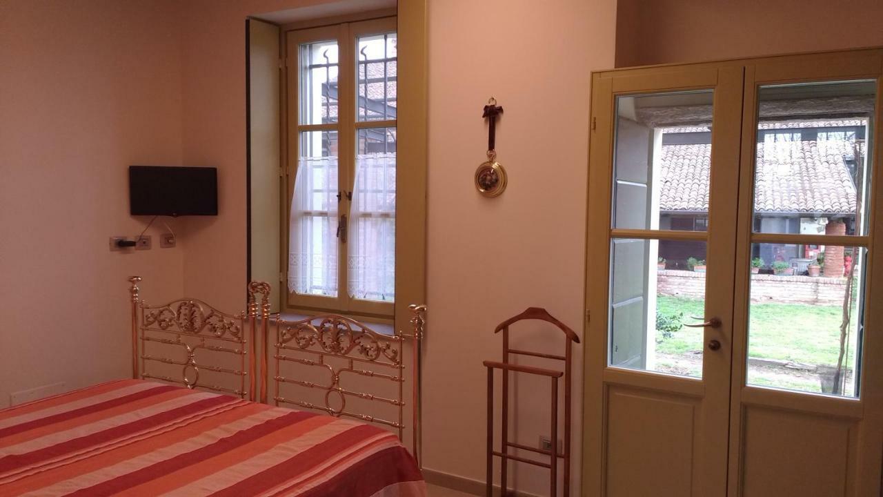 Agriturismo Cascina Poscallone Abbiategrasso Ngoại thất bức ảnh